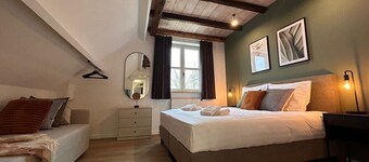 Deluxe room B1 Summar