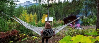 Off-Grid WoodLog Cabin