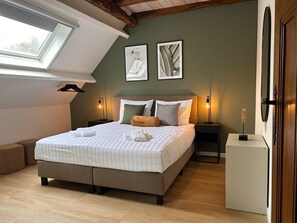 2 habitaciones, cuna de viaje, wifi y ropa de cama 