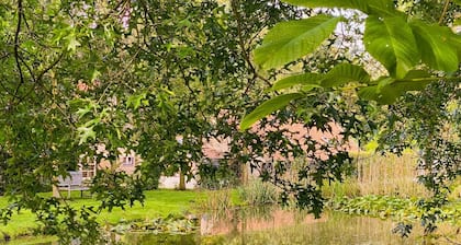 A1. De Fries: duplexsuite with terrace