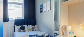 Crendon House Boutique Hotel