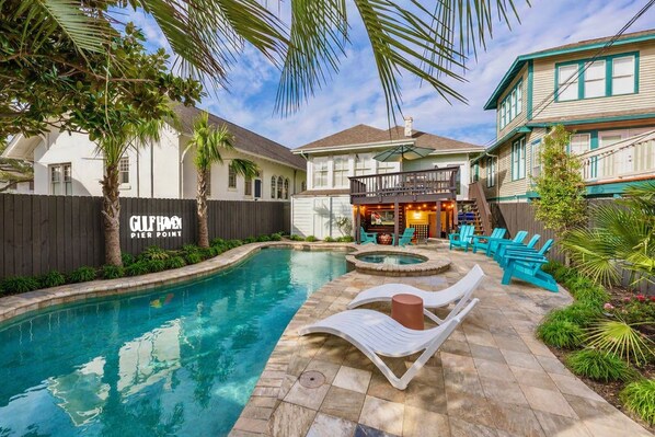 Outdoor pool, a heated pool