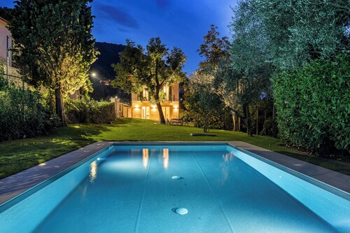 Villa Lilla Bellagio | Luxury Pool & Wine with Lake View