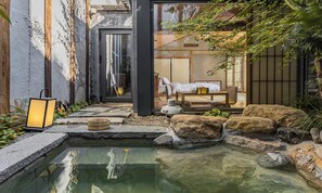 Elite Double Room | Terrace/patio - Beijing YiPiao lnn (Mentougou)