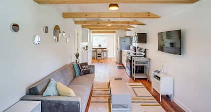 Peaceful Cabin w/ Fire Pit & Creek Access