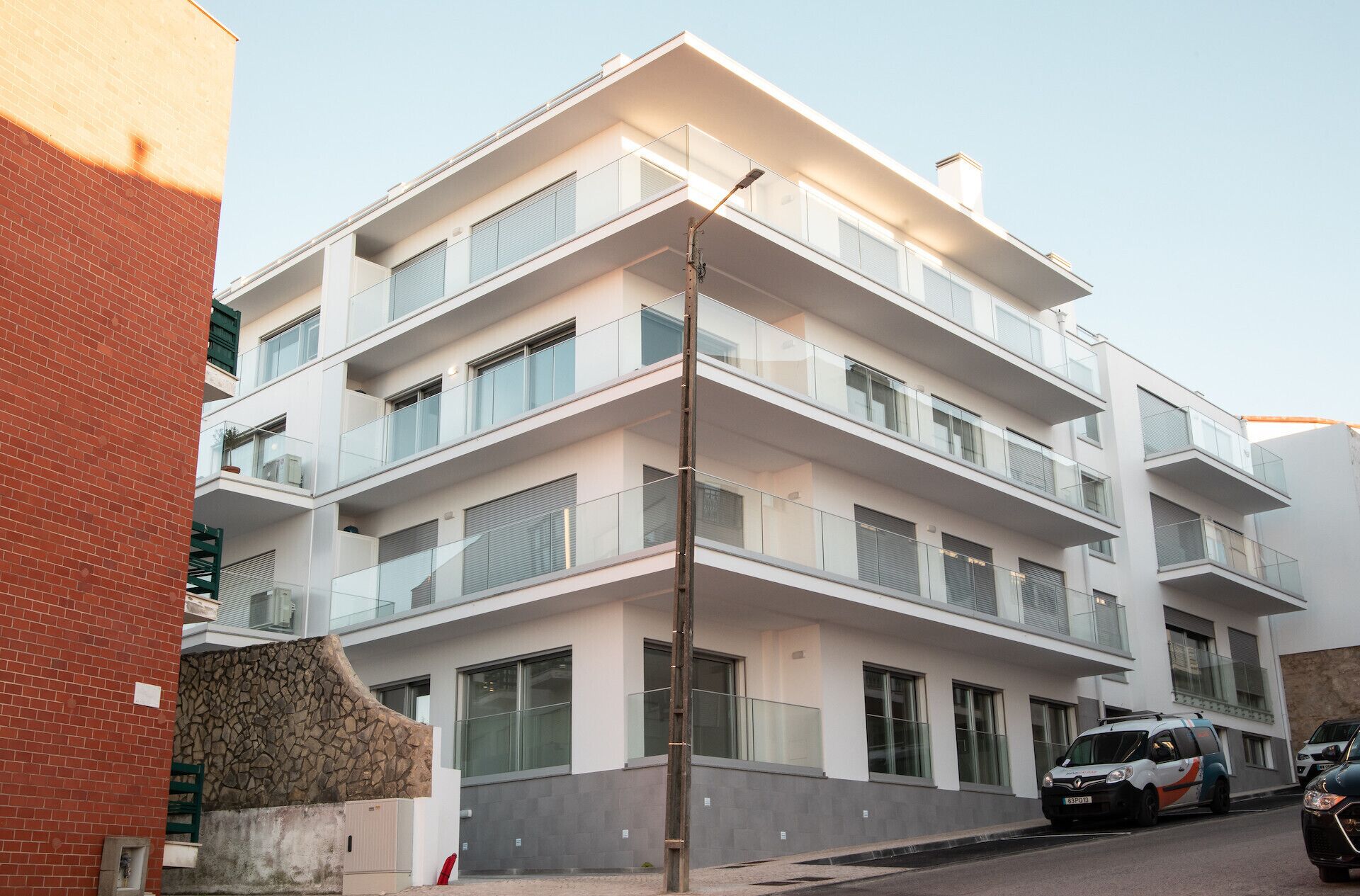 المنشأة من الخارج