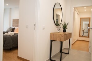 2 bedrooms, iron/ironing board, free WiFi, bed sheets - Refugio da Muralha - BY SCH (Nazaré)