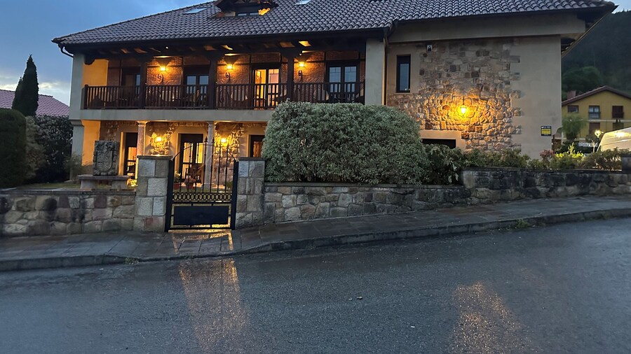 HospederĂa Rural Santa Cruz