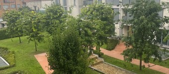 Close to downtown Como, free parking. Convenient for Switzerland.