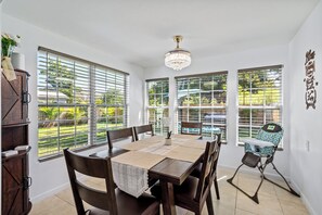 Dining - Orchard Oasis Retreat (West Palm Beach)