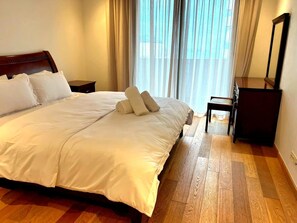 3 Schlafzimmer, Bügeleisen/Bügelbrett, WLAN, Bettwäsche