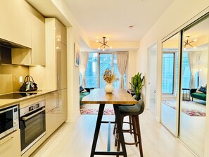 Microwave, oven, stovetop, dishwasher