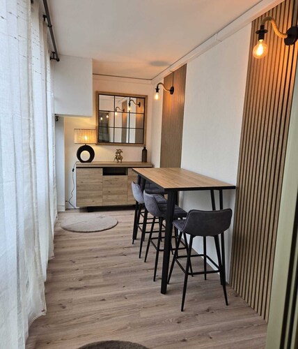 APPARTEMENT STUDIO A MOUGINS