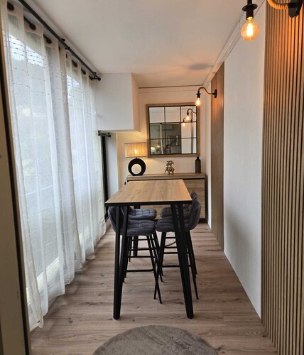 STUDIO APARTMENT IN MOUGINS