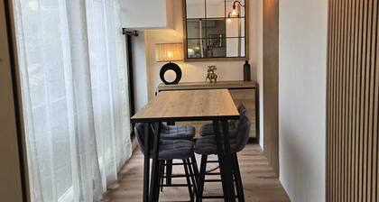 STUDIO APARTMENT IN MOUGINS