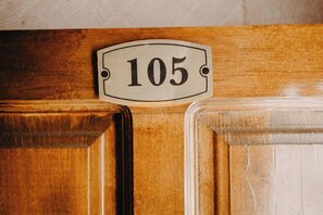 Kamar Double Standar | Setrika/meja setrika, tempat tidur lipat/tambahan, dan Wi-Fi gratis