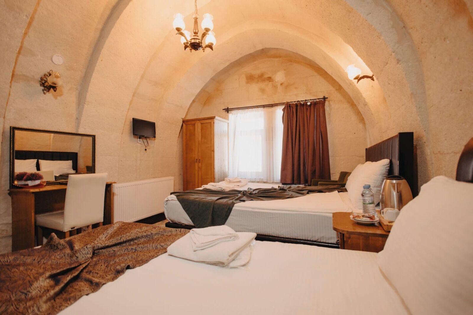 Deluxe kamer | Een strijkplank/strijkijzer, extra bedden (toeslag), gratis wifi