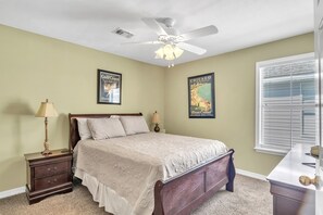 3 Schlafzimmer, Bügeleisen/Bügelbrett, WLAN, Bettwäsche