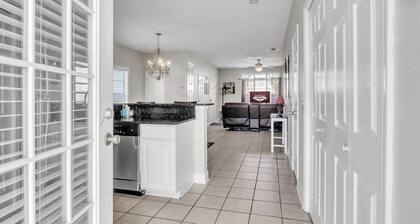 The Victory House by OneHometown Getaways