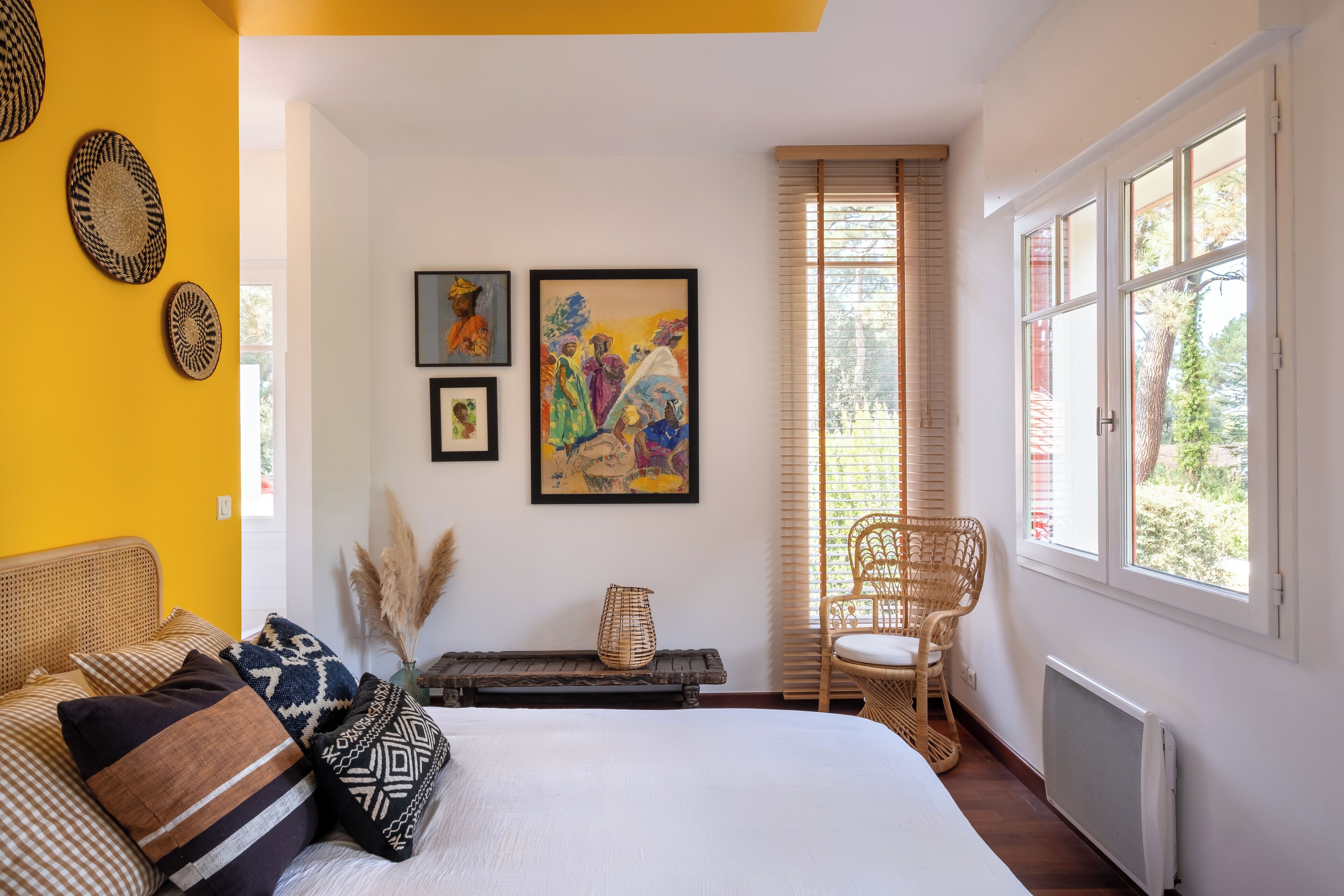 4 chambres, fer et planche à repasser, lit parapluie, Wi-Fi