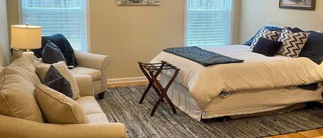 1 bedroom, iron/ironing board, travel cot, WiFi