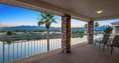 Amazing Riverfront home with dock, boat ramp, fire pit on the Colorado river.