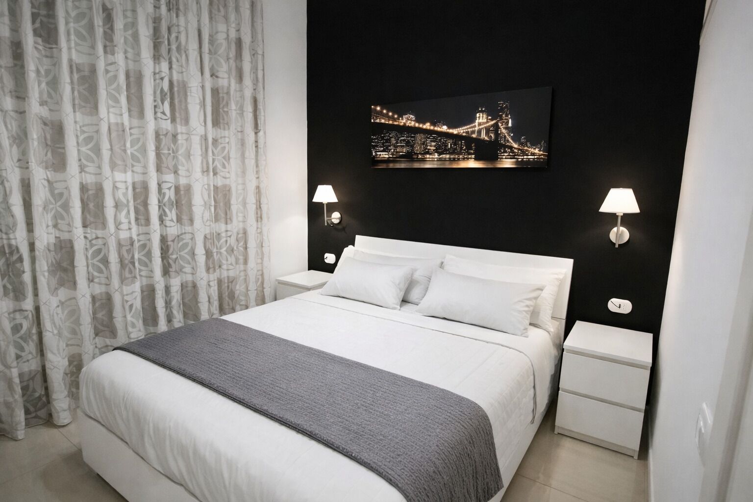 2 chambres, fer et planche à repasser, Wi-Fi gratuit, draps fournis