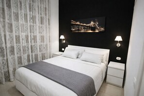 2 habitaciones, tabla de planchar con plancha y wifi gratis 