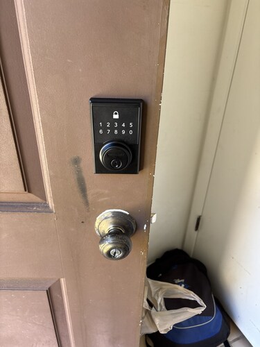 Cozy 2-bedroom condo with AC, WiFi in charming Palm Coast. 5 minutes to beach, 