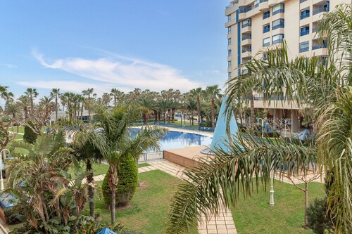 Patacona Iconic II . WiFi + PK + A/C + Piscine