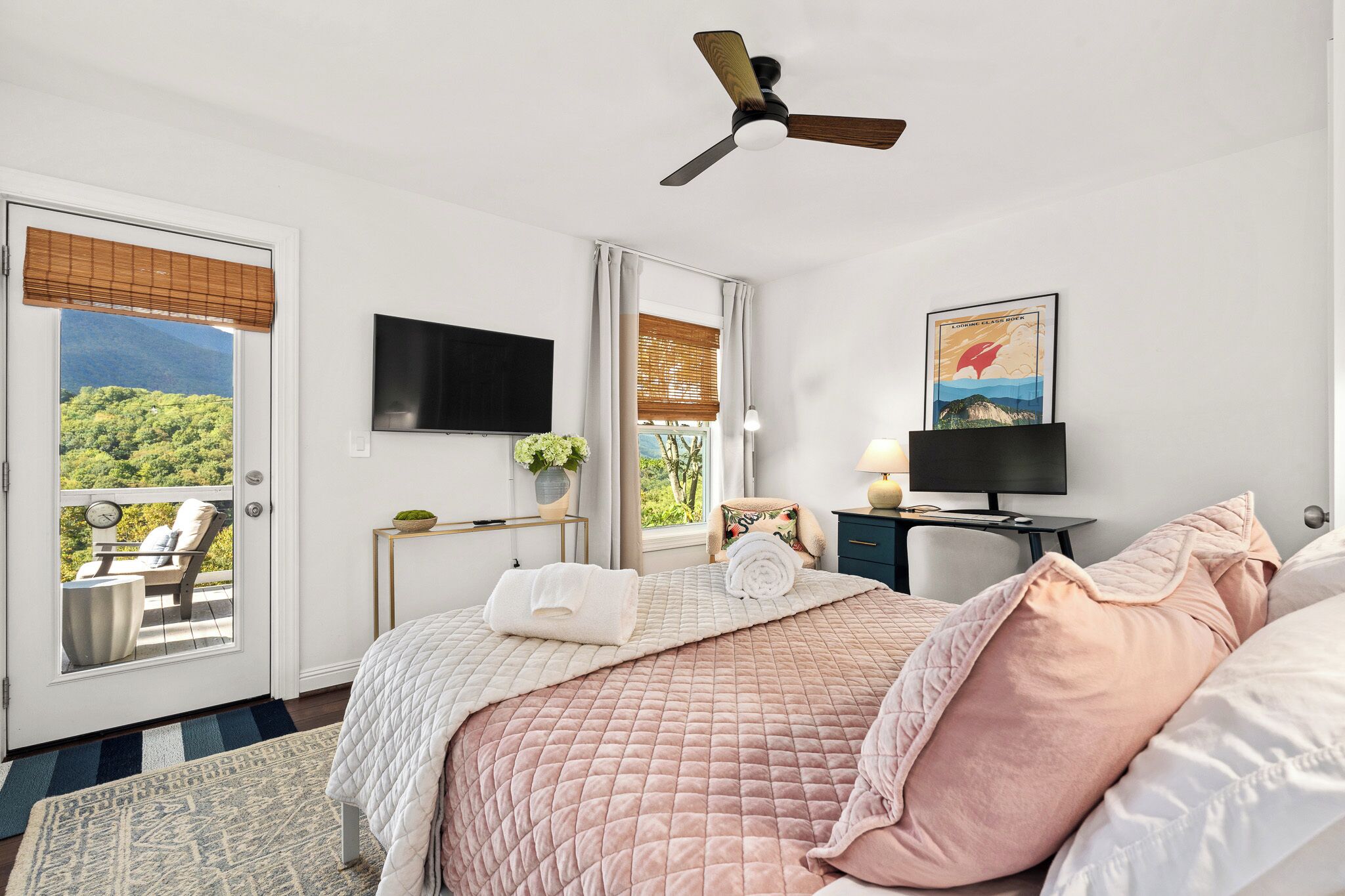 2 bedrooms, desk, iron/ironing board, travel cot