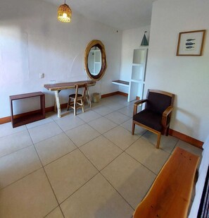 Comfort Double Room, Balcony, Courtyard View | In-room safe, free WiFi, bed sheets