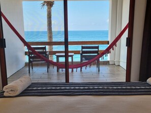 Caja de seguridad en la habitación, wifi gratis y ropa de cama 