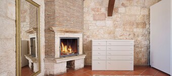 Romantic stone house in the center of Umag next to the beach!
