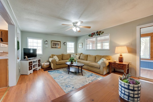 Eastpoint Vacation Rental | 2BR | 2BA | 1,561 Sq Ft | 2 Steps Required