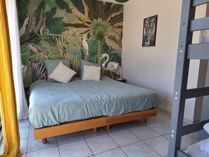 5 bedrooms, iron/ironing board, travel cot, free WiFi