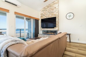 Téléviseur connecté, foyer