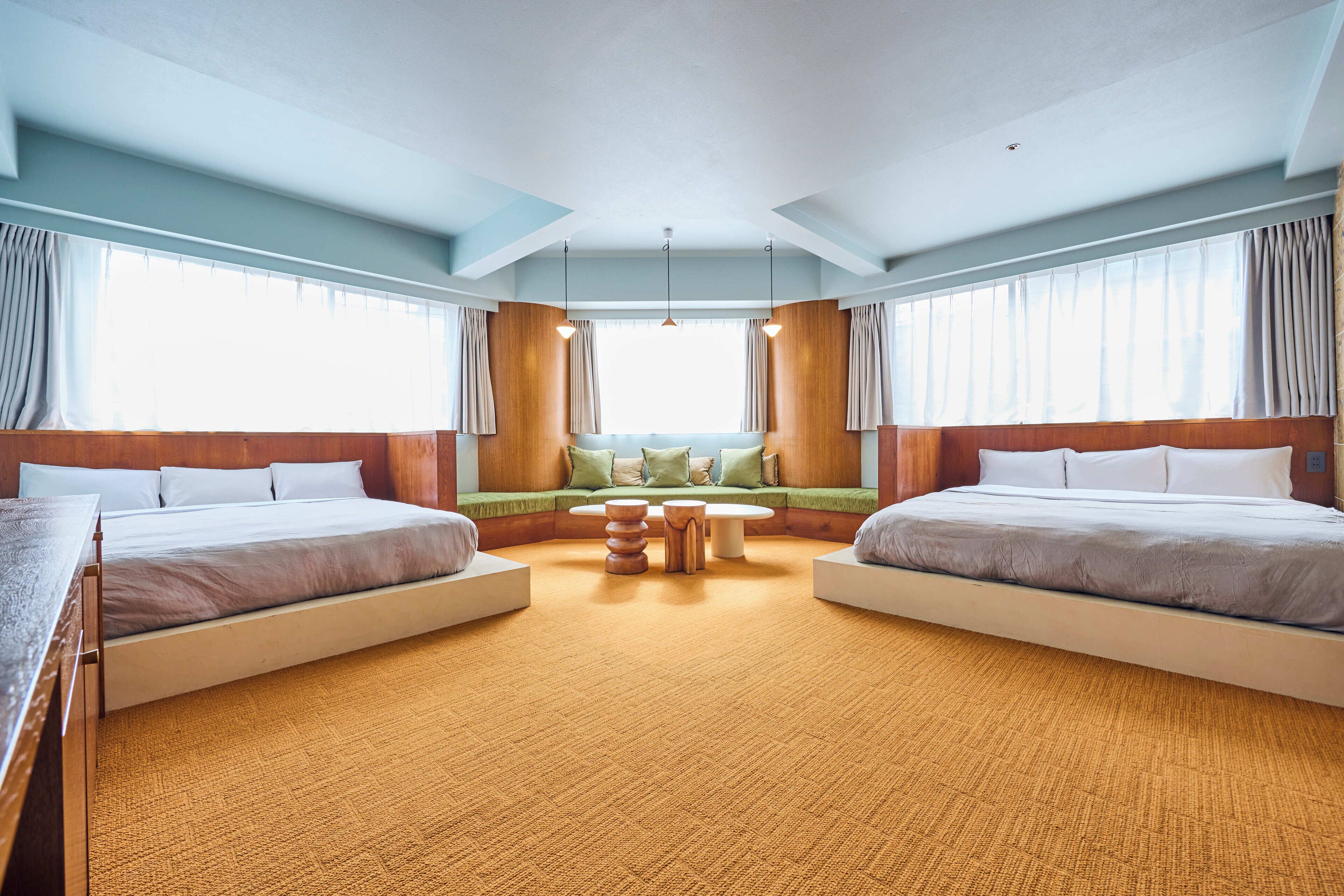 特級四人房 | 免費 Wi-Fi、床單