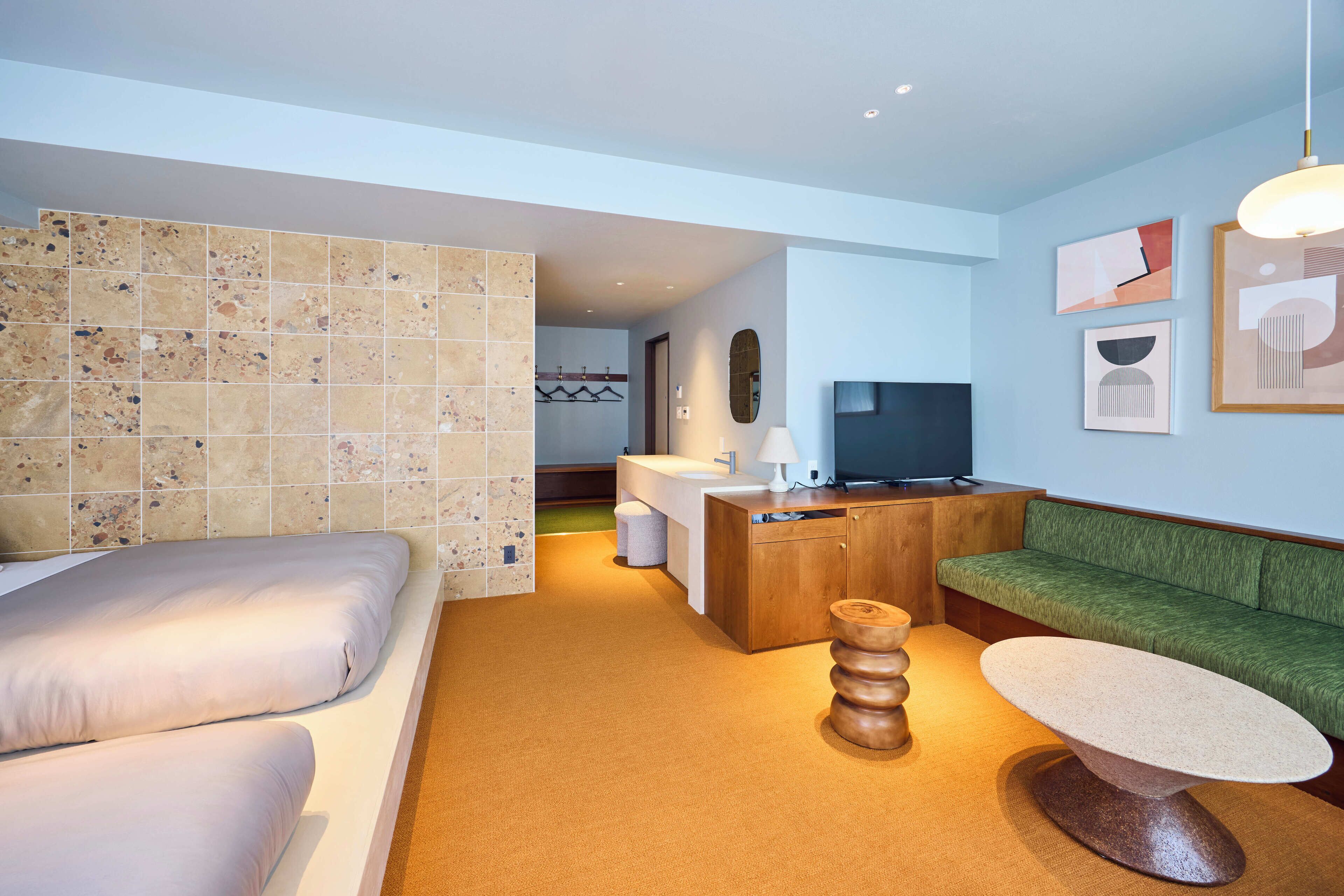 华丽四人房 | 免费 WiFi、床单