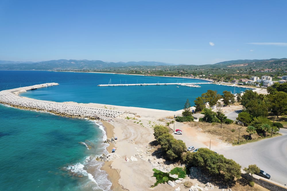 Elegant Beach Hotel