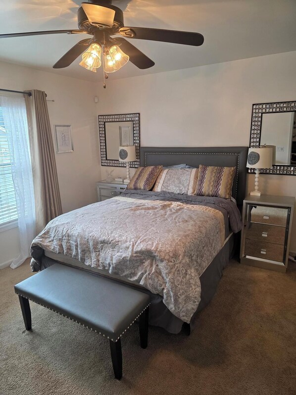 3 bedrooms, desk, iron/ironing board, WiFi