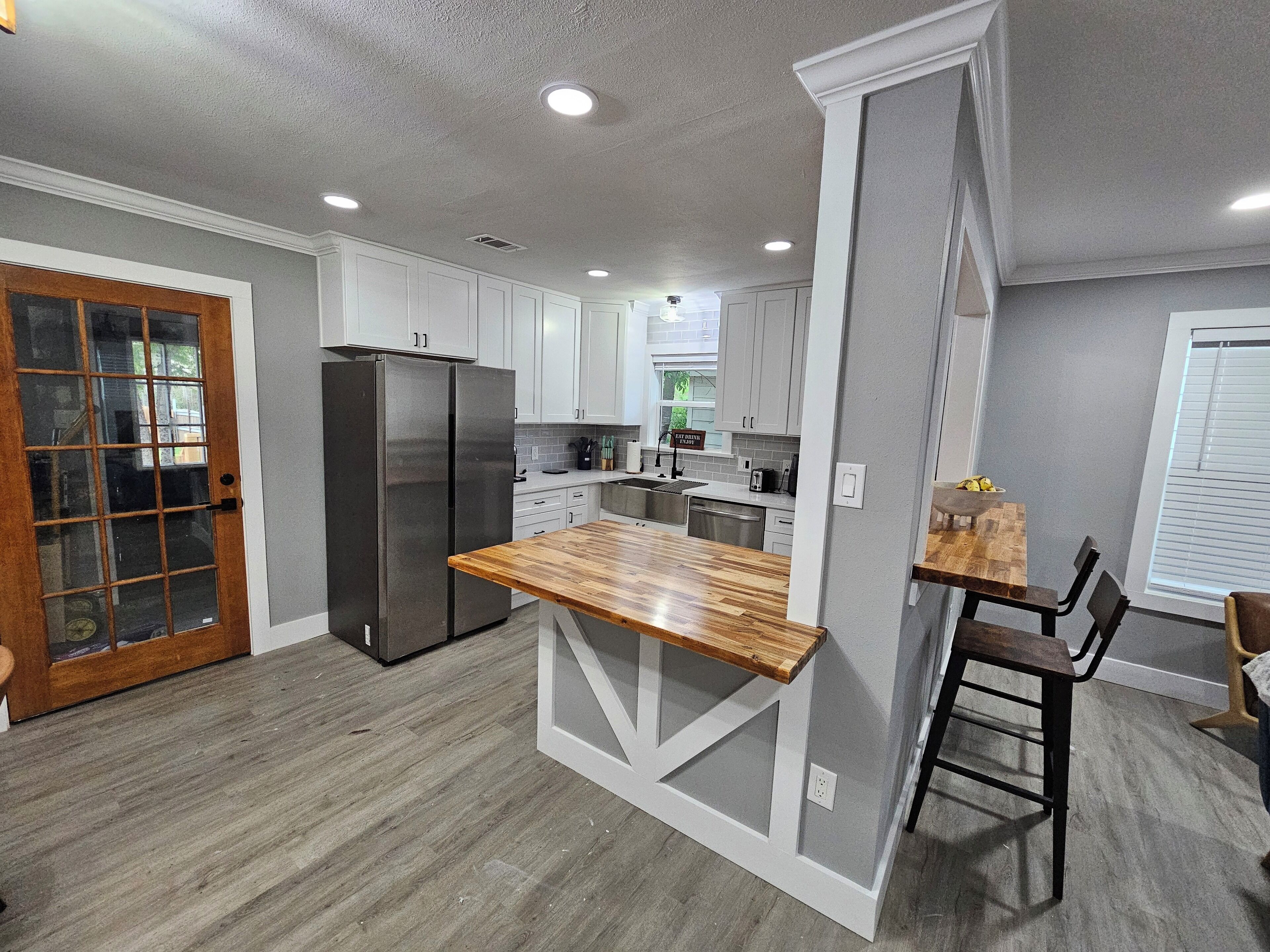 Microwave, stovetop, dishwasher