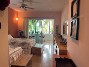 3 habitaciones, tabla de planchar con plancha y wifi gratis 