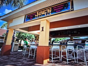 Bar (in der Unterkunft)