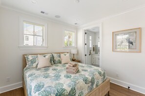 4 habitaciones, tabla de planchar con plancha y wifi gratis 