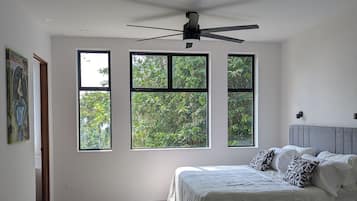 6 chambres, bureau, Wi-Fi gratuit, draps fournis