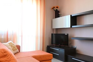 TV - CN006 - Cesenatico, new three-room apartment with splendid sea view (Cesenatico)