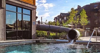 Grand Colorado Peak 8: 1-Bd/1.5 Bath, Ski-In/Out Avail 3/23-3/30/2025, Sleeps 4