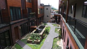 Property grounds - Modern Luxury Fishtown Condo w/ Private Roof Deck (Philadelphia)