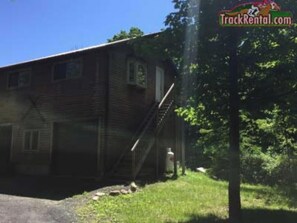 Exterior - Welcome to your perfect retreat on Saratoga Lake! (Saratoga Springs)